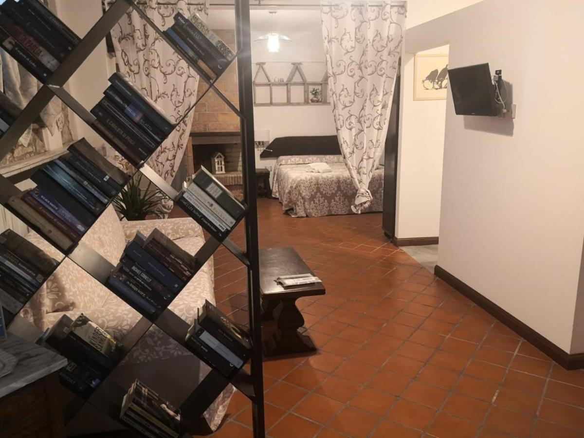 Il Torrione Bed & Breakfast Castiglione del Lago Exterior photo