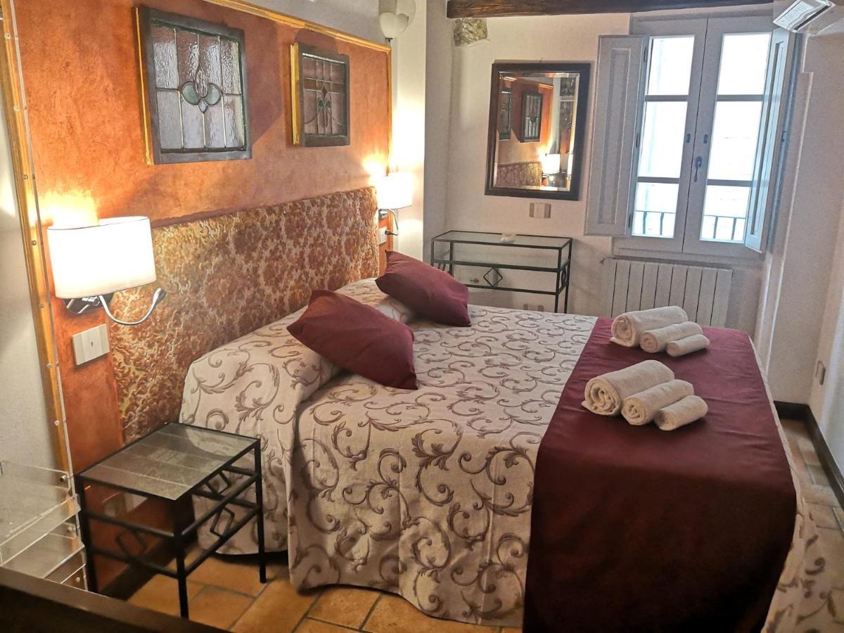 Il Torrione Bed & Breakfast Castiglione del Lago Exterior photo