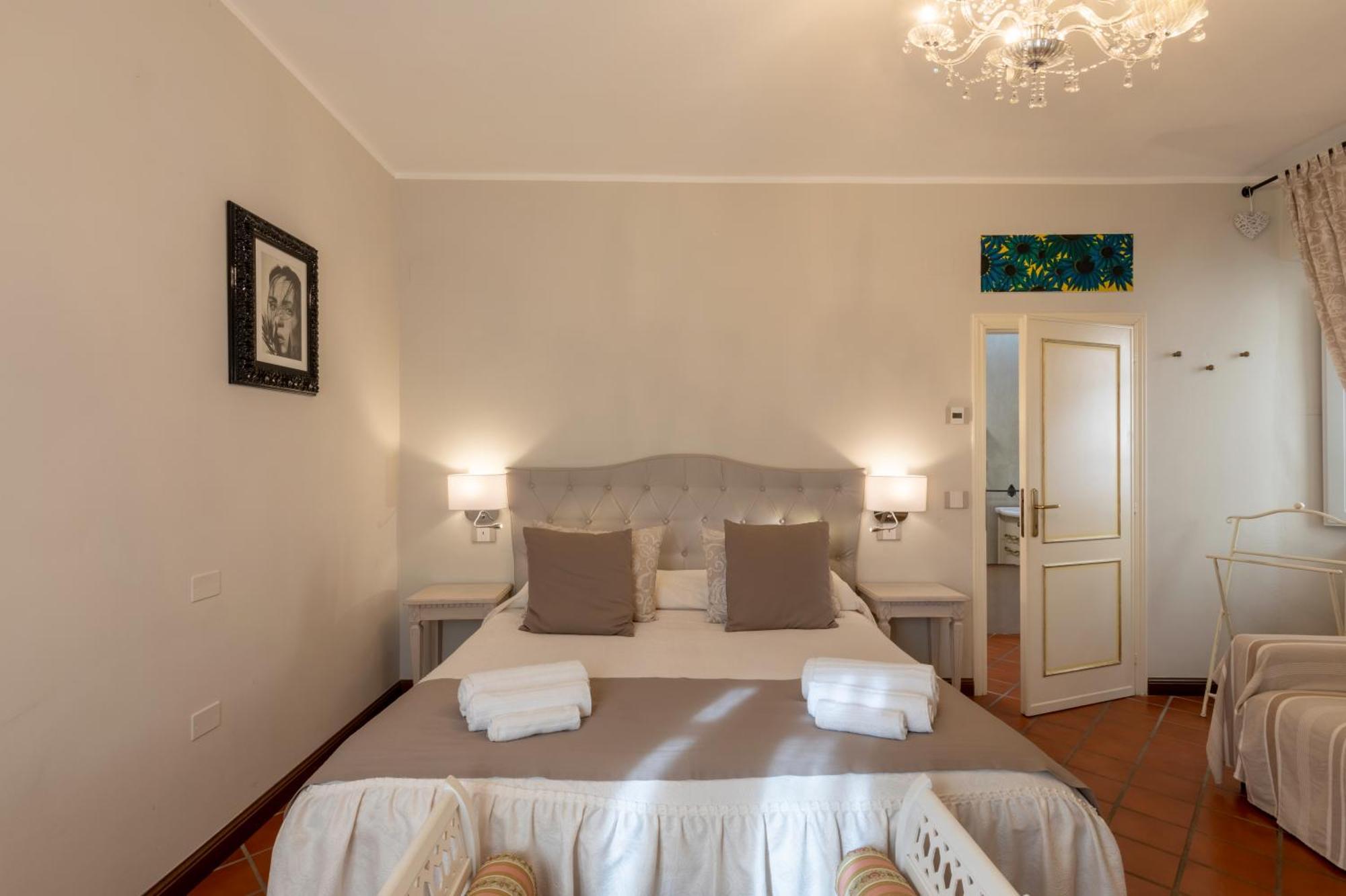 Il Torrione Bed & Breakfast Castiglione del Lago Exterior photo