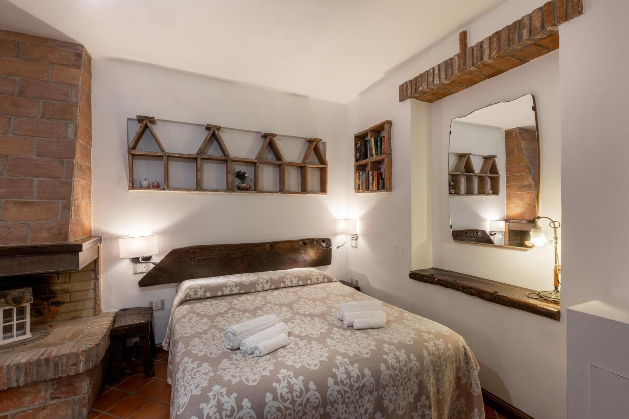 Il Torrione Bed & Breakfast Castiglione del Lago Exterior photo