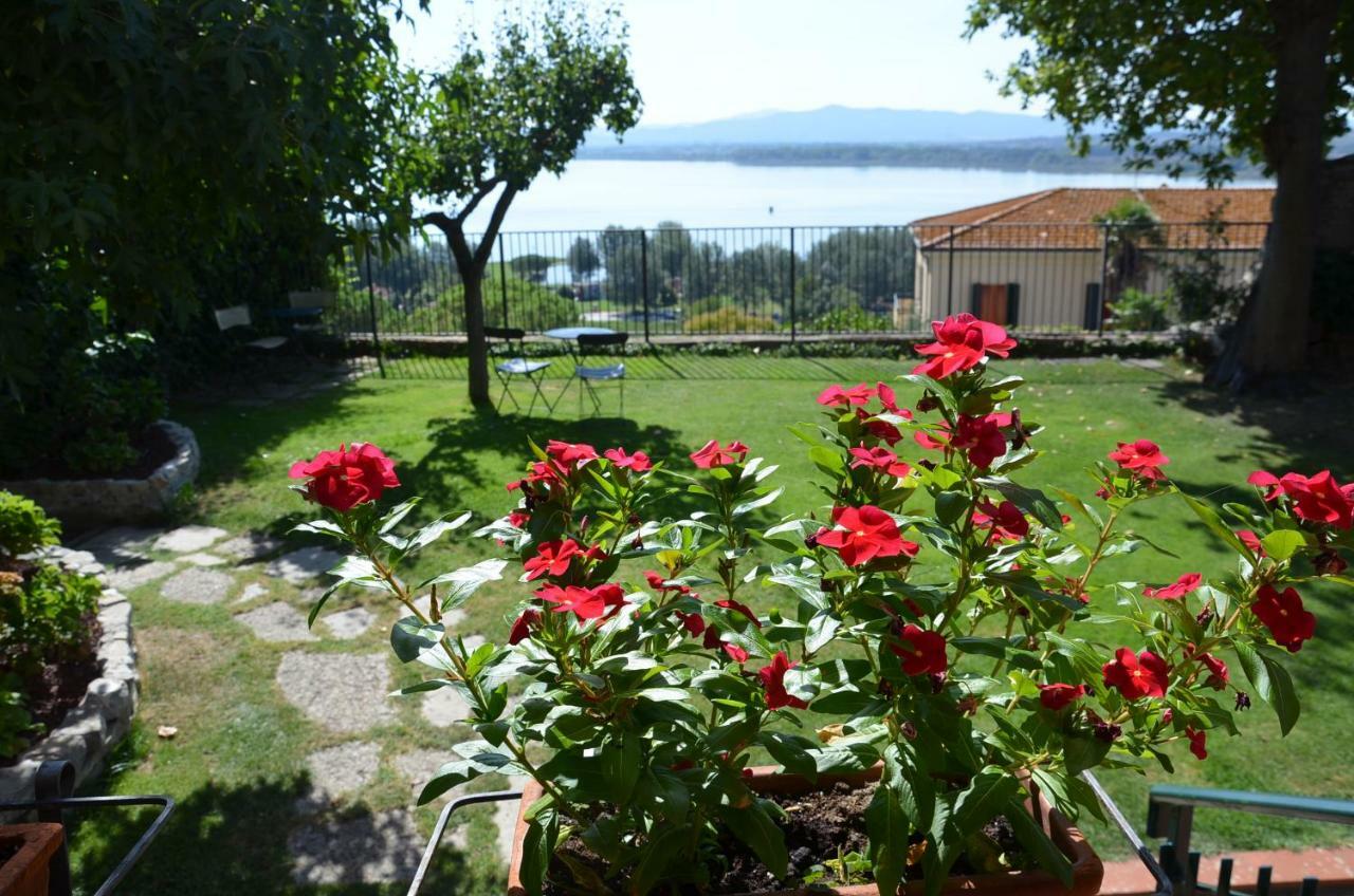 Il Torrione Bed & Breakfast Castiglione del Lago Exterior photo